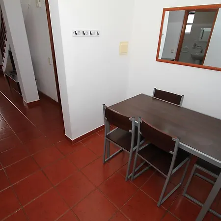 Casas Do Milhafre T2 * Praia da Vitória